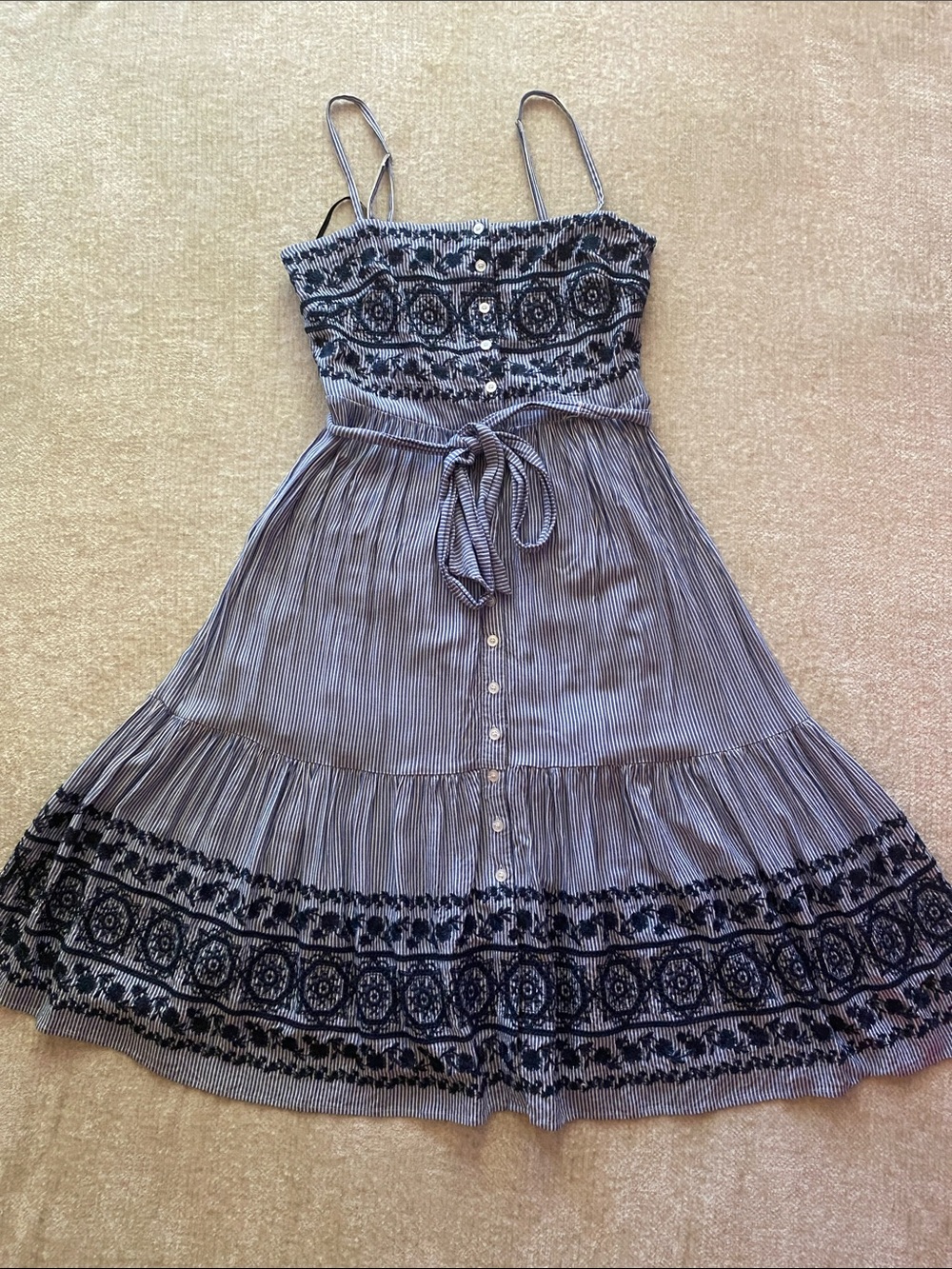Vince Camuto Blue Striped Smocked Sundress with Tie Waist and Spaghetti Straps 6